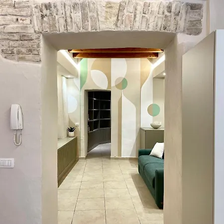 Luxury Marina Apartment