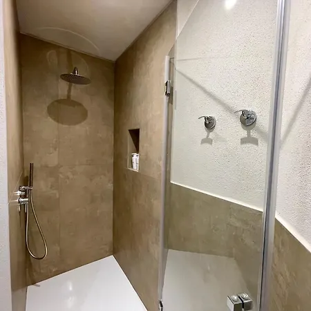 Luxury Marina Apartment
