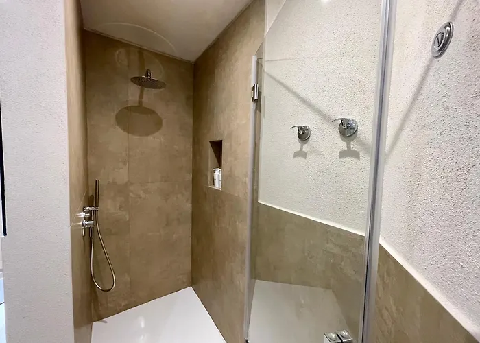 Luxury Marina Apartment